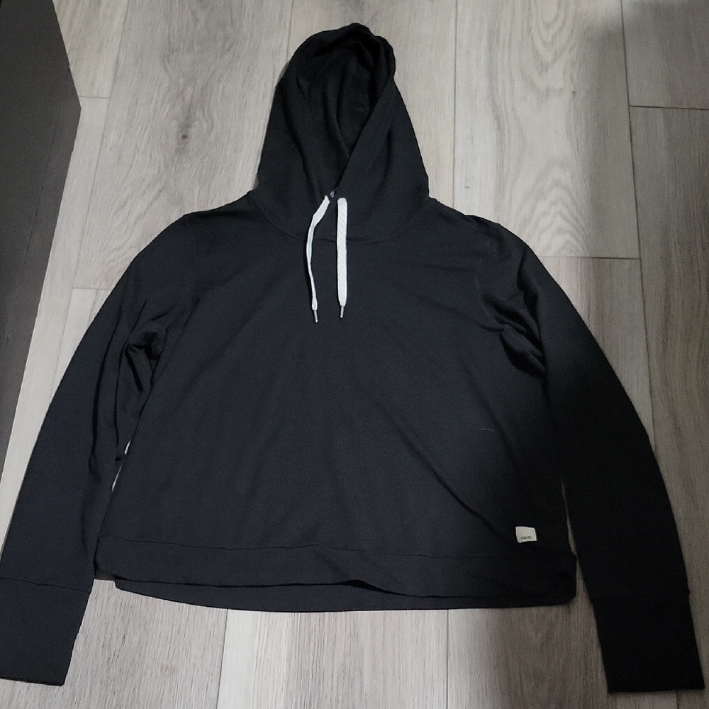 Vuori Black Hoodie Sweater